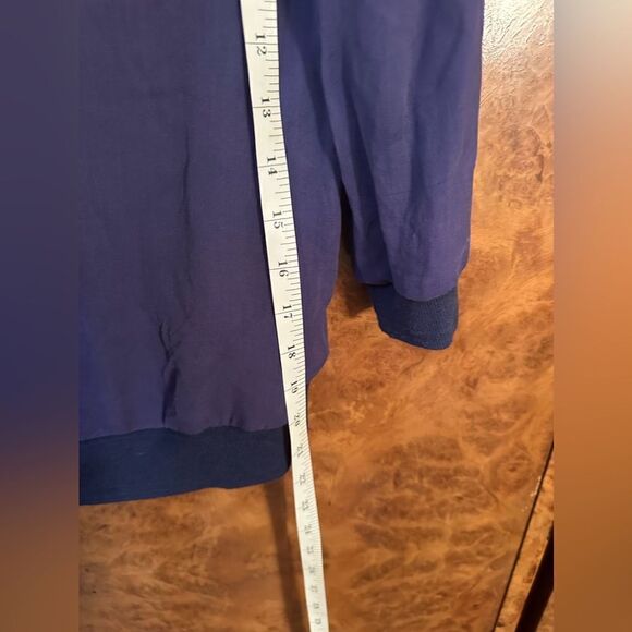 Silk blue button down top - Picture 2 of 6